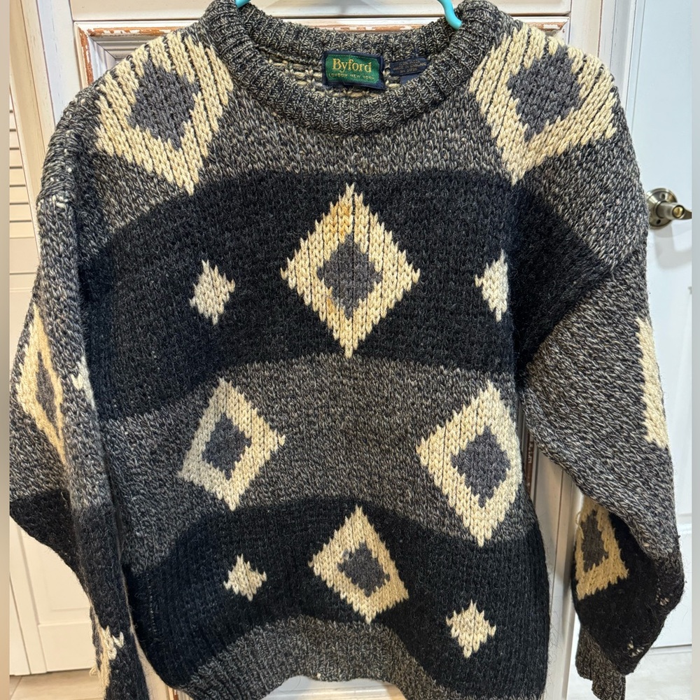 Byford Men Sweater Size Medium